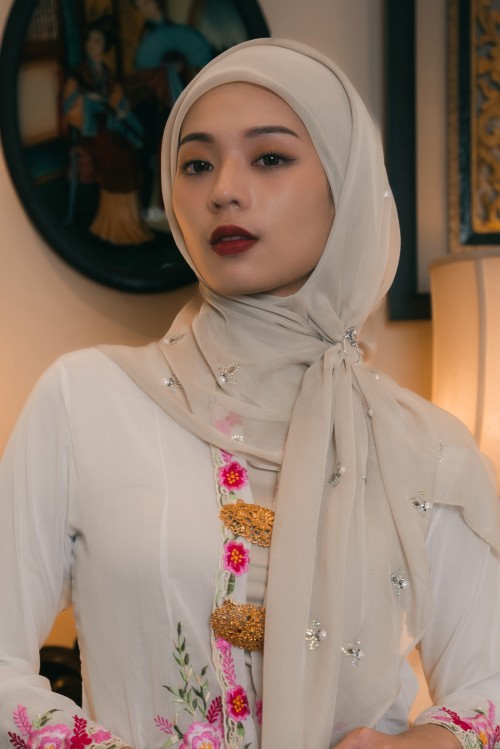 BAWAL ANGGERIK SARI